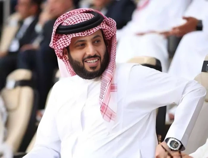 تركي آل الشيخ يرد على تقرير زعم تباطؤ الإنفاق على فعاليات الملاكمة