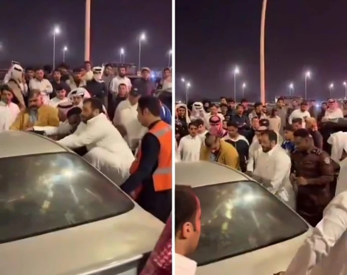 بالفيديو.. مواطنون يخلعون باب سيارة لإنقاذ محتجزين بداخلها بعد حادث تصادم في الخرج