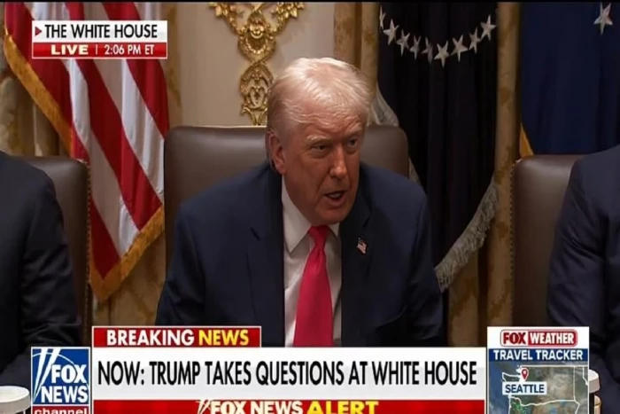 بالفيديو.. ترامب يفتح النار على المهاجرة الصومالية   "إلهان عمر " ويصفها بالحثالة و القمامة  القادمة من الجحيم