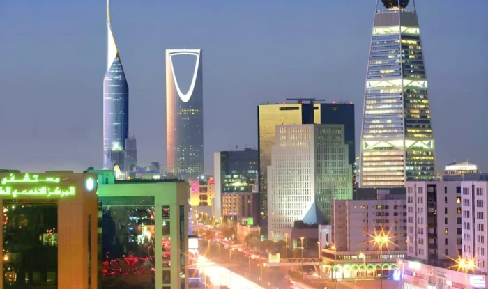 تقرير يكشف عن نسبة انخفاض أسعار الأراضي السكنية في 8 أحياء بالرياض خلال الربع الرابع من 2025م