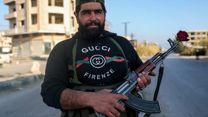 القبض على مقترح استخدام البراميل المتفجرة في عهد نظام الأسد البائد في سوريا