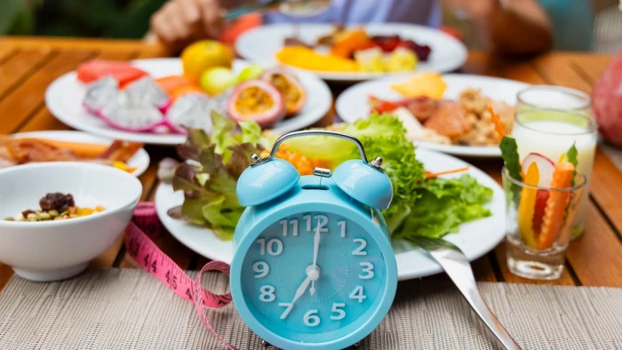 دراسة تكشف فوائد الصيام المتقطع.. ونسبة الوزن التي يمكن فقدانها خلال 62 يوماً