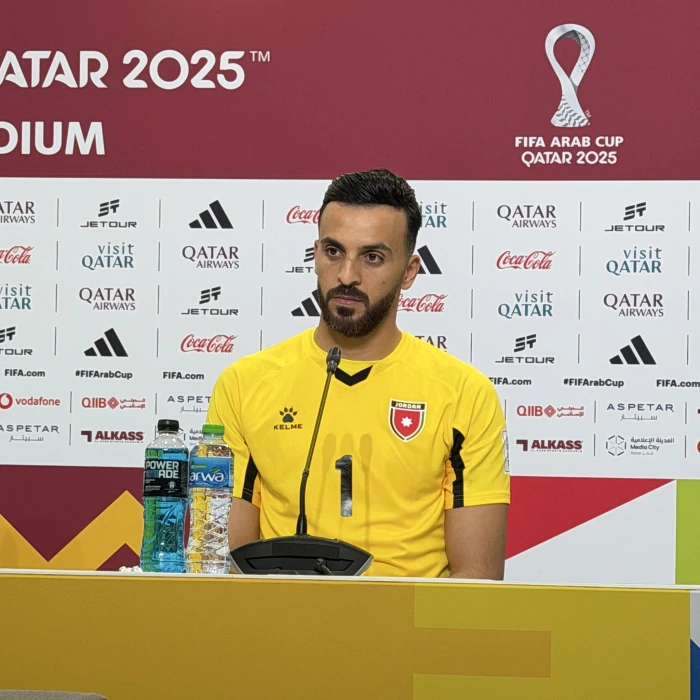 بالفيديو.. لاعب المنتخب الأردني "أبو ليلى" يوجه رسالة لسالم الدوسري: أتمنى التواضع وتعلم من ياسر القحطاني أسطورة الكرة السعودية