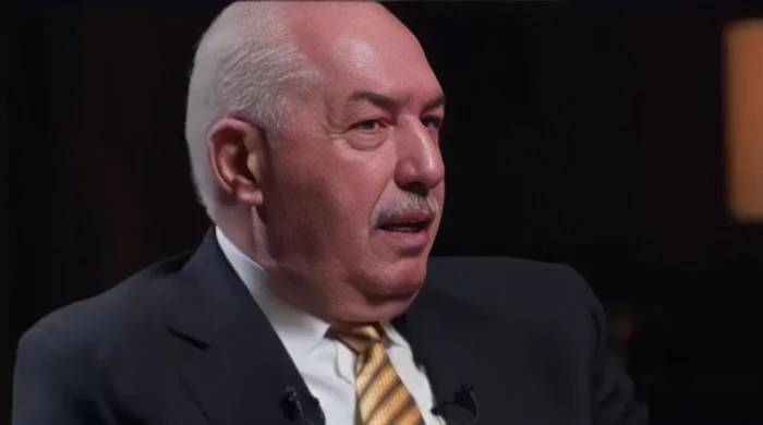 بالفيديو.. رجل أعمال عراقي: صدام حسين وربعه ماكانوا يعرفون نفسهم منو.. وقبل عام 1975 ما كان في شيء اسمه البو ناصر