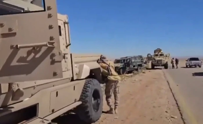 فيديو للمركبات العسكرية التي تركتها قوات الانتقالي الجنوبي بعد انسحابهم من المهرة مع تقدم قوات الوطن