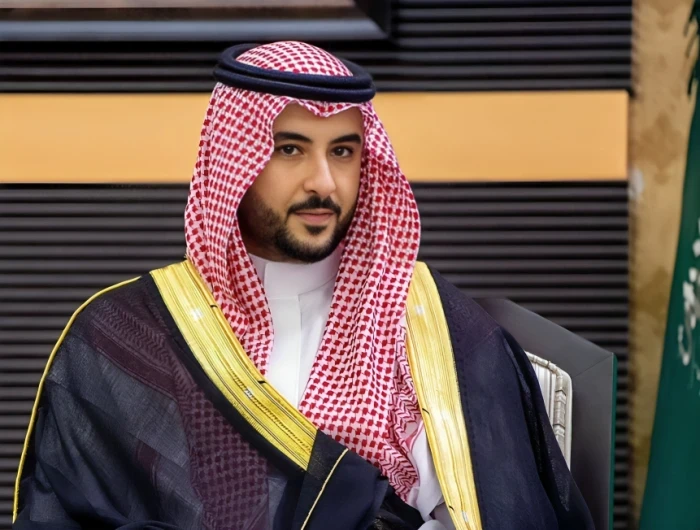 أول تعليق من وزير الدفاع على إعلان أعضاء «المجلس الانتقالي الجنوبي» باليمن حل المجلس استعدادًا لمؤتمر الرياض