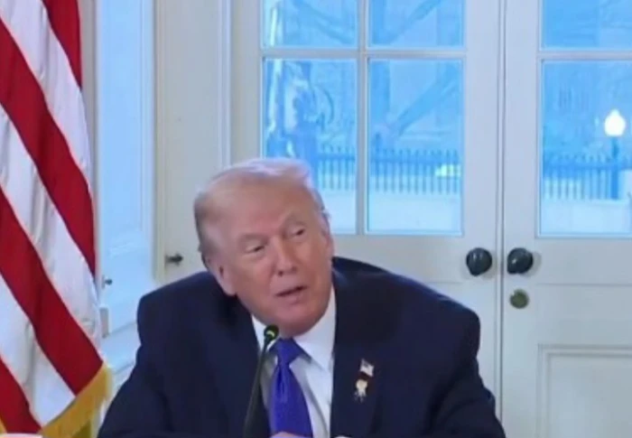 بالفيديو.. تعليق ترامب على سؤال بشأن إمكانية اعتقال بوتين