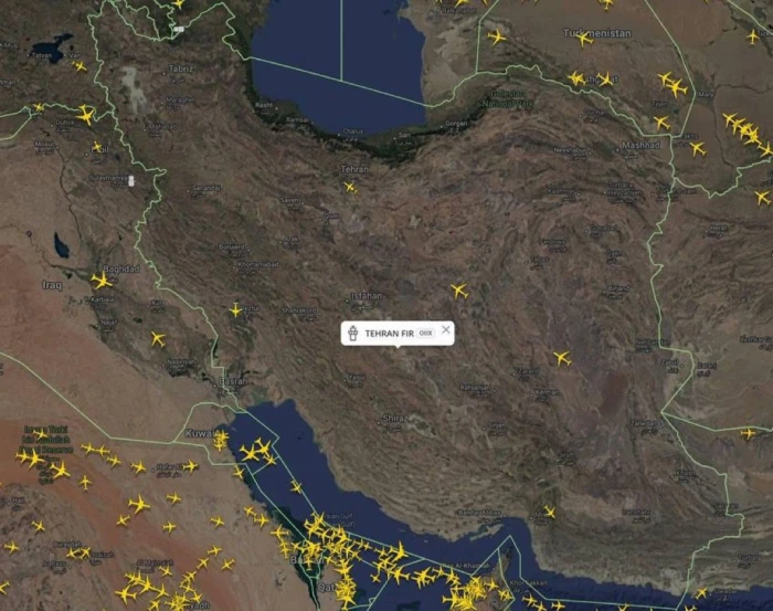 مؤشرات مقلقة في الأجواء الإيرانية مع إخلاء شبه كامل للمجال الجوي