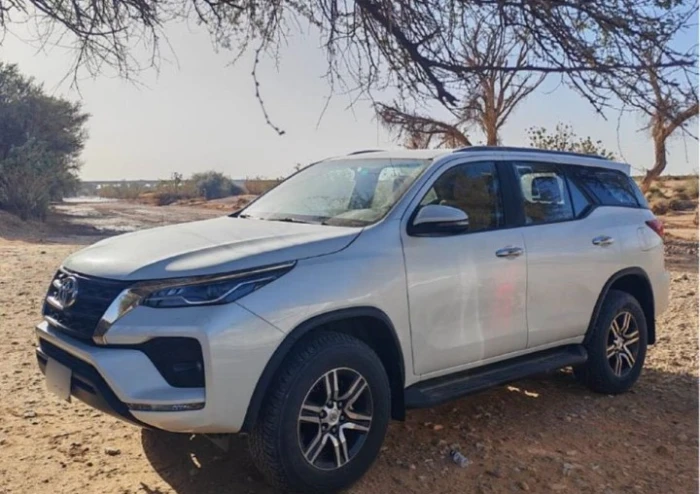 ضبط مواطن لدخوله بمركبته في الفياض والروضات بمحمية الملك عبدالعزيز.. والكشف عن العقوبة المتوقعة بحقه