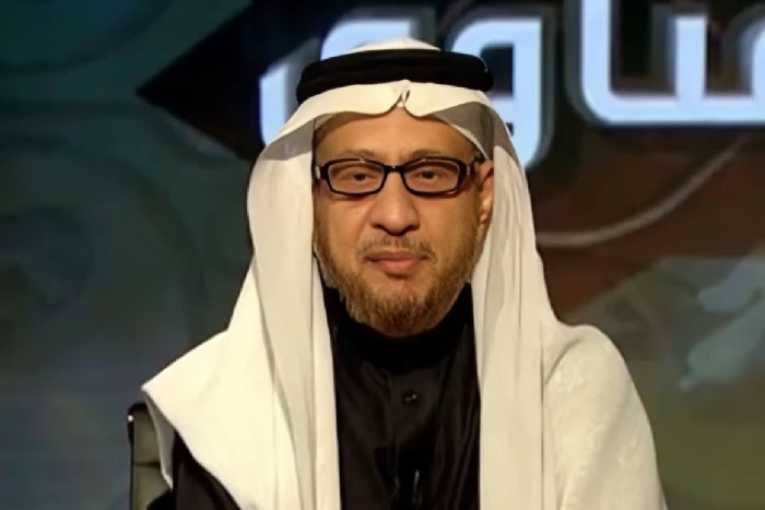 ‏وفاة الإعلامي عبد الكريم المقرن  مقدم برنامج "نور على الدرب"