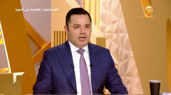 موقع لتجنيد الجواسيس.. بالفيديو: خبير استخباراتي يكشف مفاجأة بشأن «LinkedIn»