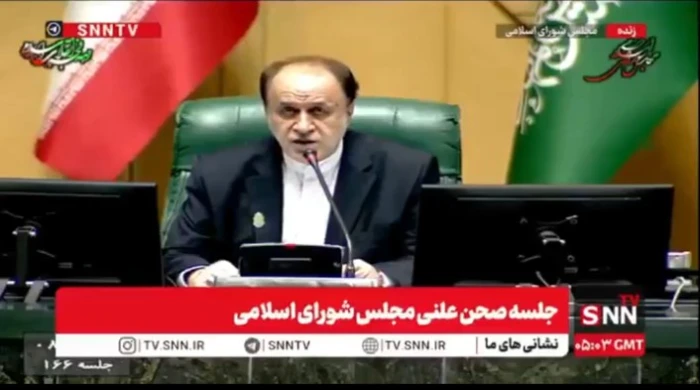 بالفيديو..نائب رئيس البرلمان الإيراني:‏ في غضون شهر تقريبًا، سنتلو صلاة الجنازة على ترامب والولايات المتحدة وحلفائهم