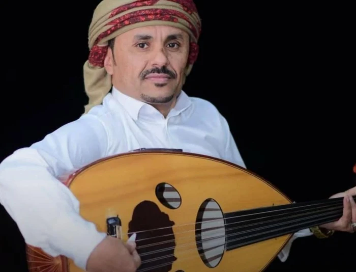 اليمن : حوثيون يقتحمون حفل زفاف ويعتدون على فنان شعبي  بالضرب ويحطمون آلة العود الخاصة به