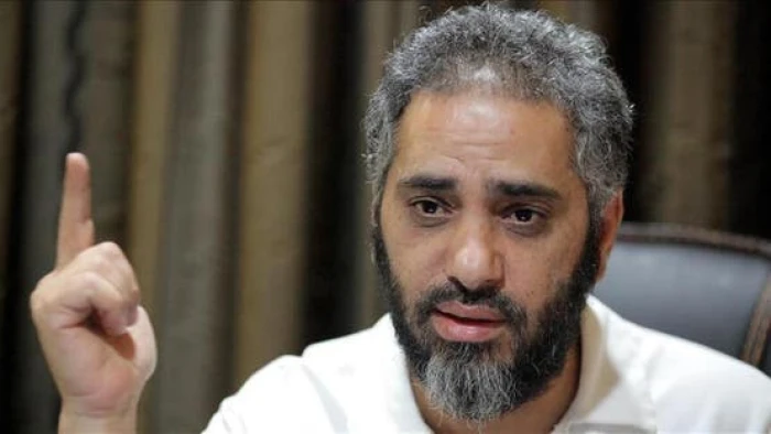 تفاصيل دفاع الفنان اللبناني فضل شاكر عن نفسه خلال محاكمته بتهمة إطلاق النار على الجيش اللبناني في صيدا عام 2013