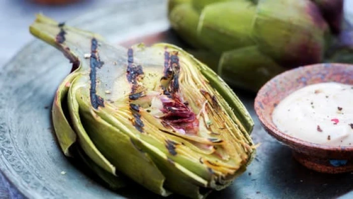 بدلا عن المساحيق.. 6 خيارات غذائية طبيعية تحمي القلب والإمعاء!