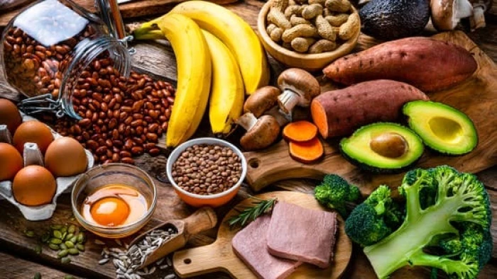 بدلا من المكملات الغذائية.. 10 أنواع من الأطعمة تحتوي على فيتامين B