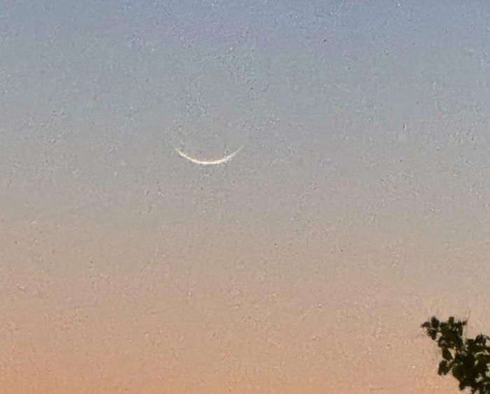 أول صورة لهلال رمضان في سماء المملكة بعد مغرب اليوم الأربعاء 1 رمضان