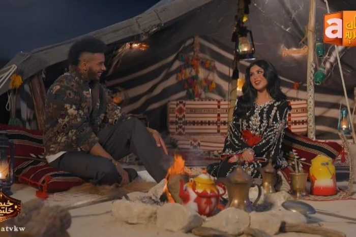 في خيمة حليمة.. بالفيديو.. علي البليهي يكشف سر كحل عينيه