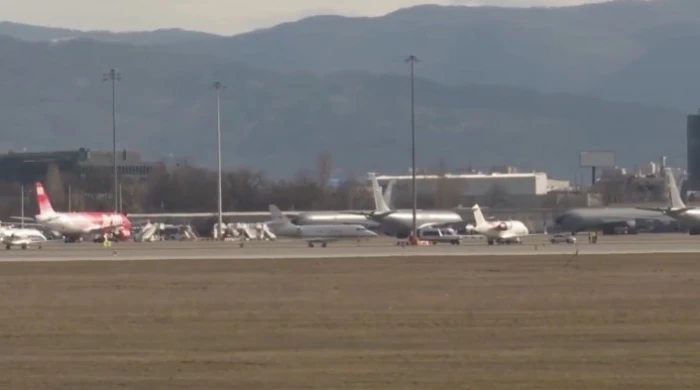 الخطة تتضمن تحليق زمني طويل ومكثف .. فيديو يكشف عن التجهيزات والاستعدادات الأمريكية قبل ضرب إيران