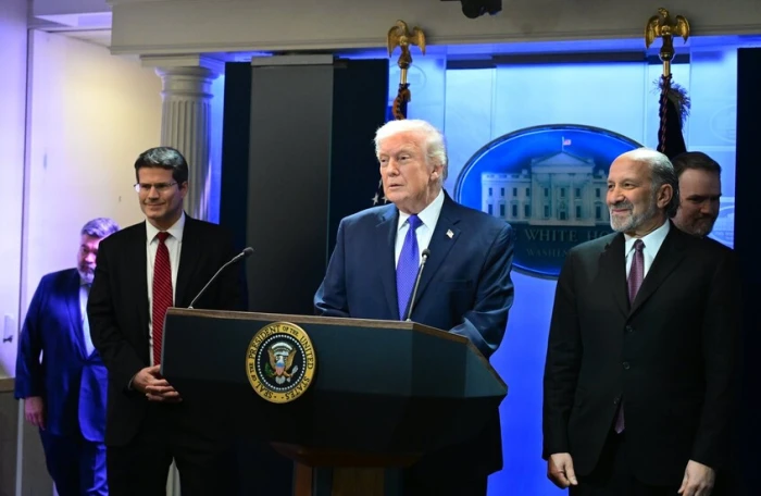 " سيكون يوم سيئ للغاية " .. ترامب يهدد إيران في حال لم يتم التوصل إلى اتفاق مع طهران