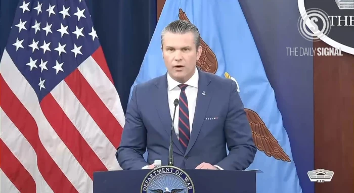 ‏بالفيديو.. وزير الحرب الأمريكي : النظام الذي هتف بالموت لأمريكا قد تلقى الموت من أمريكا