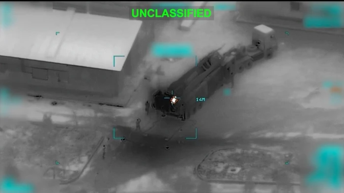 القيادة المركزية الأمريكية تنشر فيدو لتدمير منصات إطلاق الصواريخ الباليستية في إيران