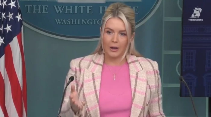 بالفيديو: متحدثة البيت الأبيض تكشف عن عدد الجنود الأمريكيين المصابين منذ بداية الحرب مع إيران