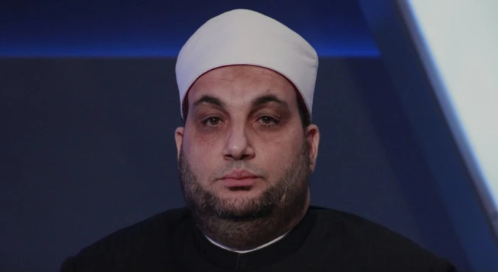 واعظ أزهري: لا يحق لأي أحد شرعًا وقانونًا أن ينهر مَن يأكل أو يشرب في نهار رمضان