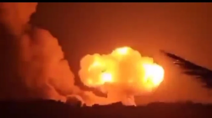 بالفيديو: غارة أمريكية تستهدف اللواء 52 بمحافظة صلاح الدين شمال العراق