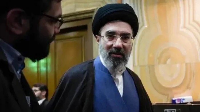 أنباء قوية عن وفاة المرشد الإيراني مجتبى خامنئي متأثرًا بإصابته