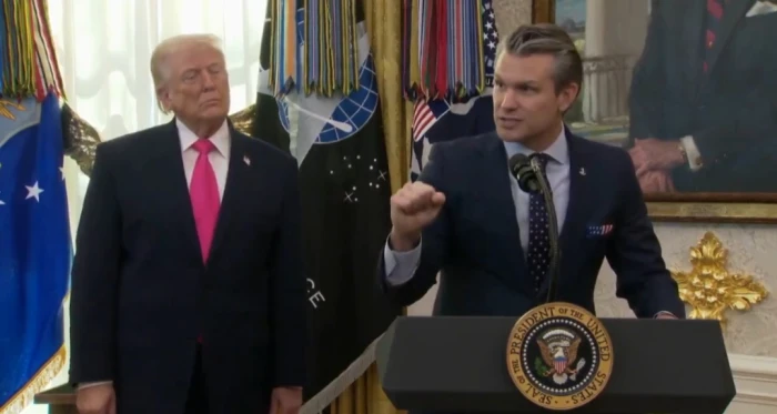 بالفيديو.. وزير الحرب الأمريكي : لم يحدث أبداً في التاريخ أن هُزمت دولة كما انهزمت إيران .. لقد مسحناها من على وجه الأرض