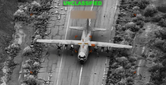 فيديو جديد يوثق قصف سلاح الجو الأمريكي لطائرات إيرانية وتدميرها