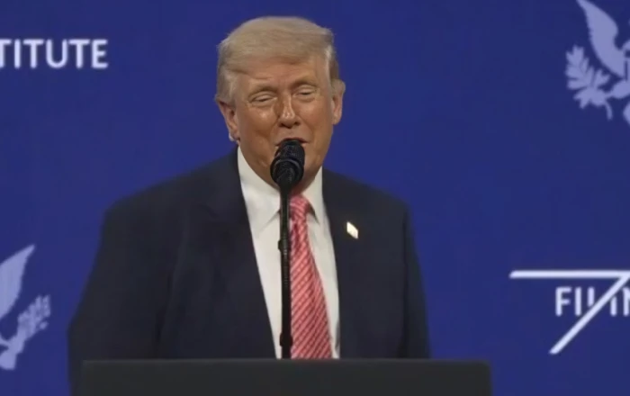 "غيابهم كلّفنا المليارات".. بالفيديو: ترامب يفتح النار على الناتو.. ويهدد بإعادة النظر في الدعم الأميركي للحلف