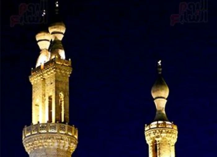 قرار عاجل من وزارة الأوقاف المصرية بشأن إنارة المآذن والقباب والإضاءات الخارجية بالمساجد