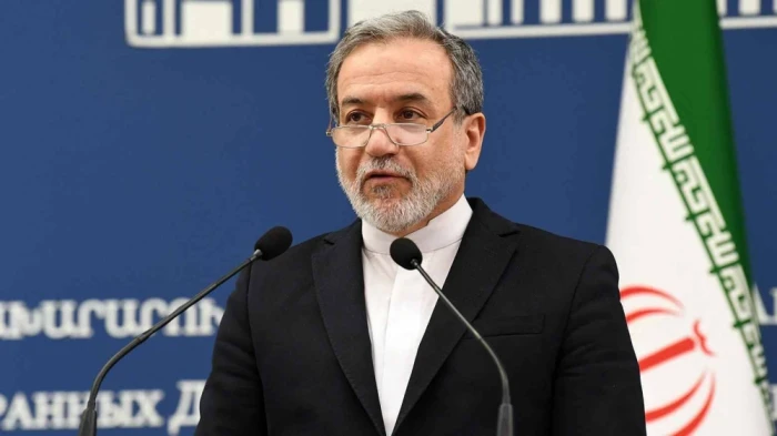 "تاريخ لا يتجاوز 250 عاماً يهدد حضارة عمرها 6000 عام".. "عراقجي" يرد على "ترامب" بعد تهديده بإعادة إيران إلى العصر الحجري