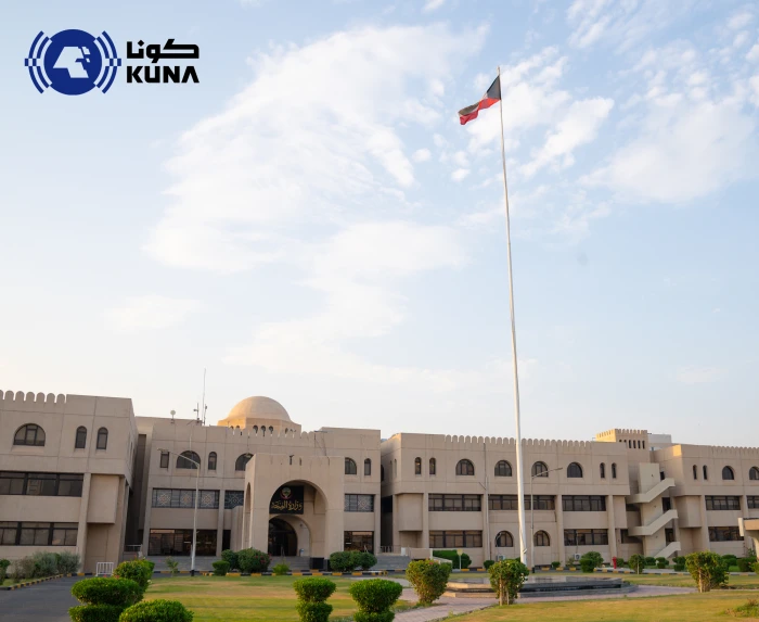 6 إصابات إثر سقوط مقذوفات إيرانية على منطقة سكنية في الكويت