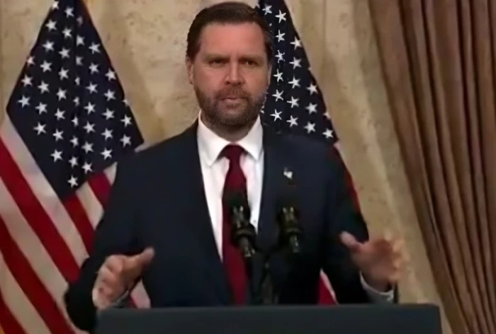 بالفيديو.. أول تعليق من نائب الرئيس الأمريكي على المحادثات التي استمرت 21 ساعة مع إيران