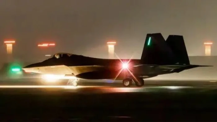 تقارير: تحركات أمريكية وإسرائيلية لتوجيه ضربات عسكرية  محتملة ضد إيران خلال الساعات المقبلة