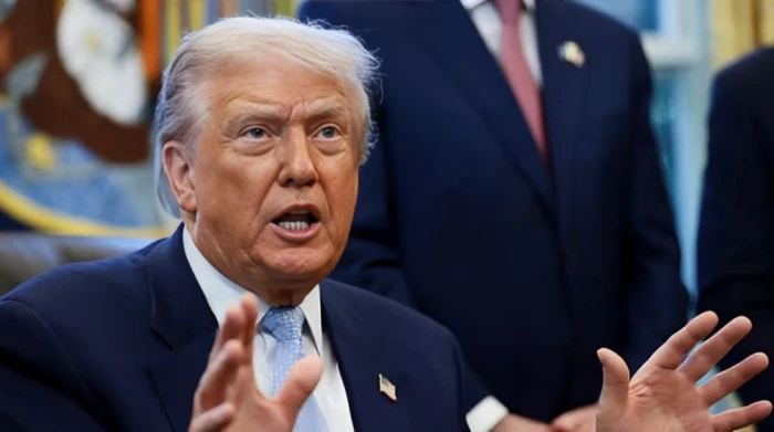 "الجيش والشرطة يشكون من عدم حصولهم على رواتبهم".. تصريح جديد من دونالد ترامب بشأن الوضع المالي لإيران