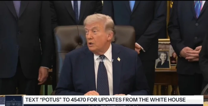 بالفيديو.. ترامب: القيادة الإيرانية يقاتلون بعضهم كالقطط والكلاب