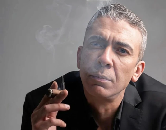 تفاصيل صادمة.. موقع «مصر تايمز» يكشف مفاجأة بشأن ما كشفه التقرير الطبي في تحليل دم " ضياء العوضي"  بعد وفاته في دبي