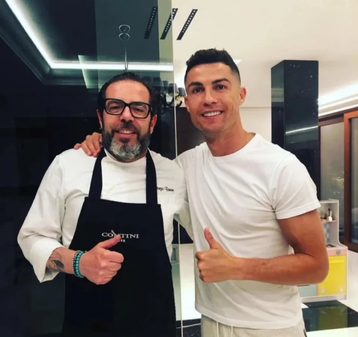 طباخ كريستيانو السابق يكشف النظام الغذائي اليومي للاعب النصر