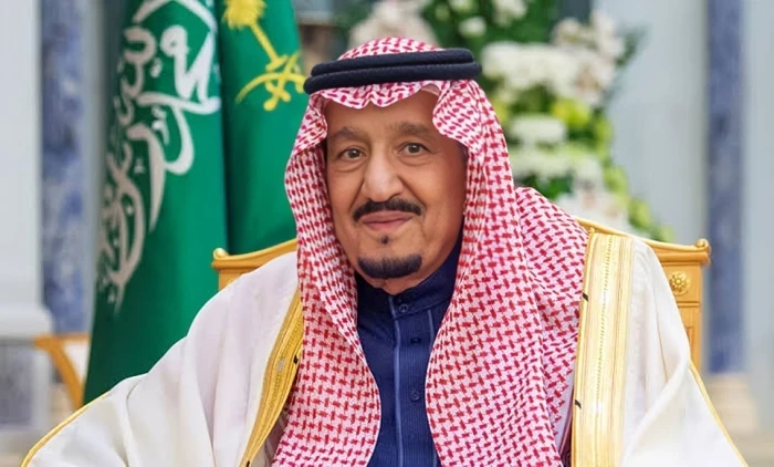 خادم الحرمين يغرد على منصة "إكس" بمناسبة عيد الأضحى المبارك