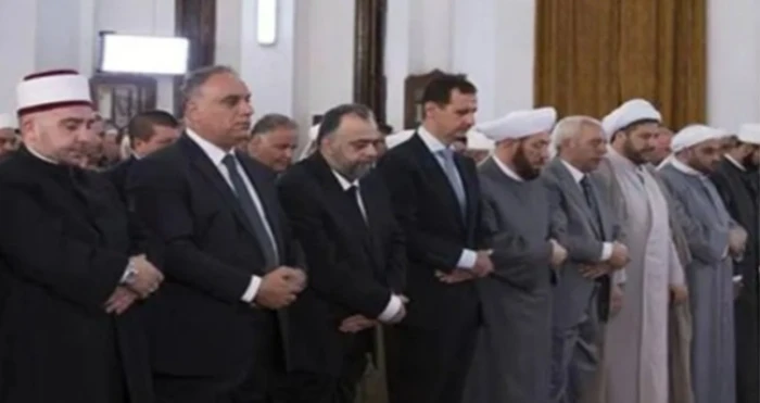 وزير سوري سابق يكشف متى يتم تصوير صلاة عيد الأضحى لرئيس النظام البائد بشار الأسد
