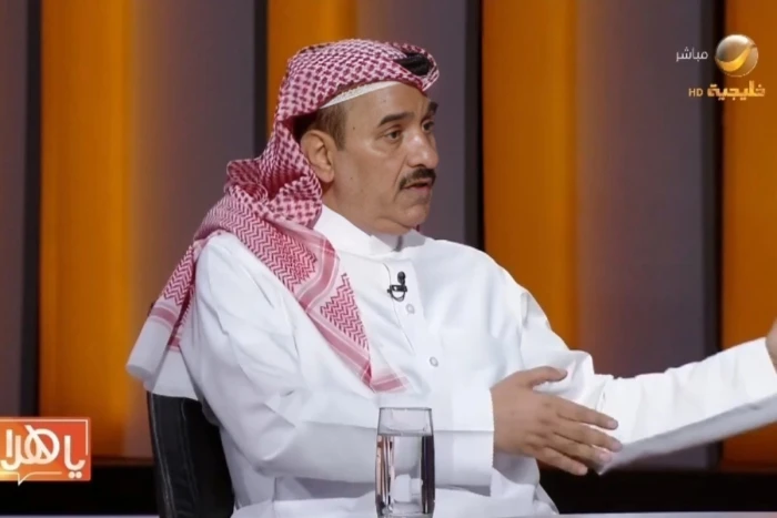 بالفيديو..  الراشد يعلق على استحواذ الكافيهات لأرصفة المشاة