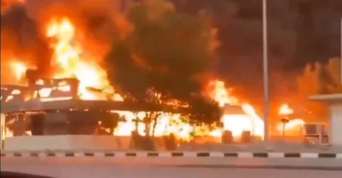 بالفيديو.. غارات أمريكية مكثفة تدمر منشآت للحرس الثوري الإيراني