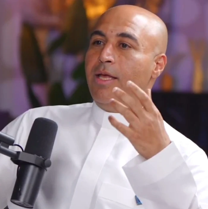 "القطيف أحسن بمليون مرة".. بالفيديو: الباحث حسن المصطفى يروي انطباع والدته بعد عودتها من زيارة المراقد الدينية في العراق