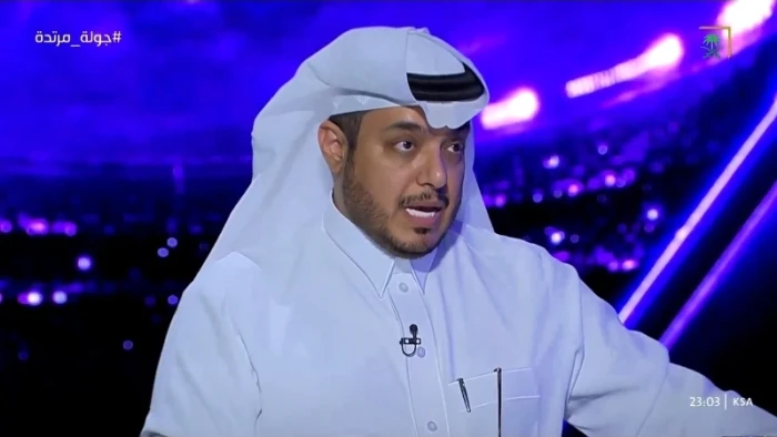 بالفيديو.. ناقد رياضي: الإعلام الهلالي يروج لفكرة أن بعض الصفقات من شركة المملكة القابضة وهذا الأمر غير صحيح