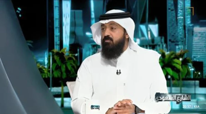 بالفيديو.. قصة أب كان يصلي في المنزل ويجبر أولاده على الصلاة في المسجد.. وبعد فترة قرر التغير والسبب لا يخطر على بال!