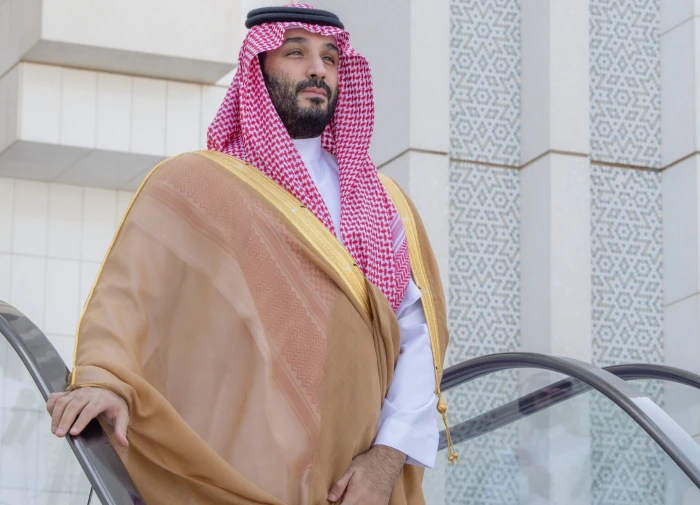 ولي العهد يغادر إلى مصر للقاء الرئيس السيسي
